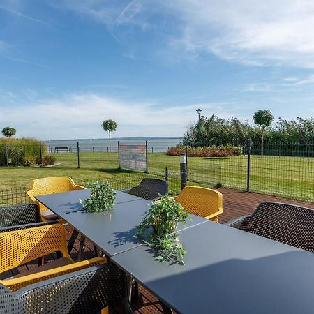 Royal Cafe Apartman Keszthely Exteriér fotografie