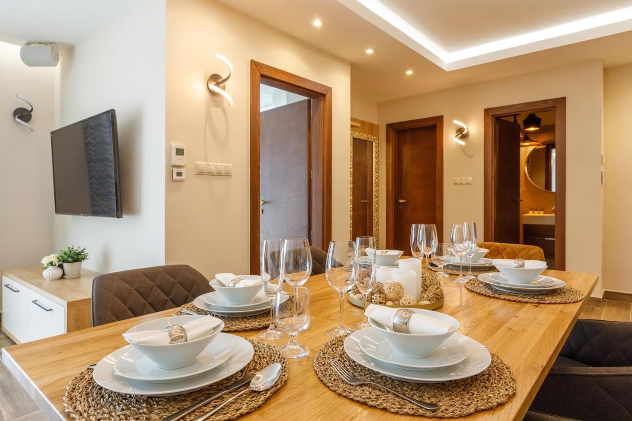 Royal Cafe Apartman Keszthely Exteriér fotografie