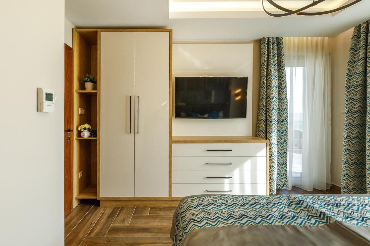 Royal Cafe Apartman Keszthely Exteriér fotografie
